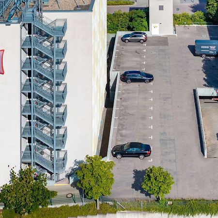 Ibis Stuttgart Airport Messe Hotel Лайнфелден-Ехтердинген Екстериор снимка